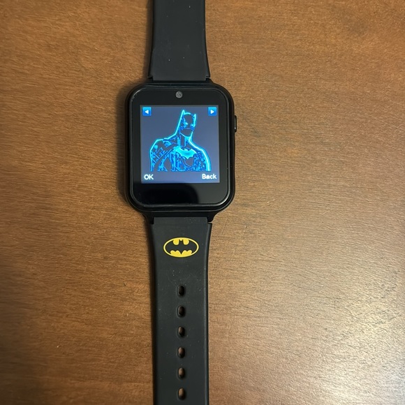 Batman Smart Interactive Touch Screen Watch w/Camera Games Alarm Video - Picture 2 of 9